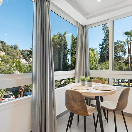 Manuela's Whim * Málaga